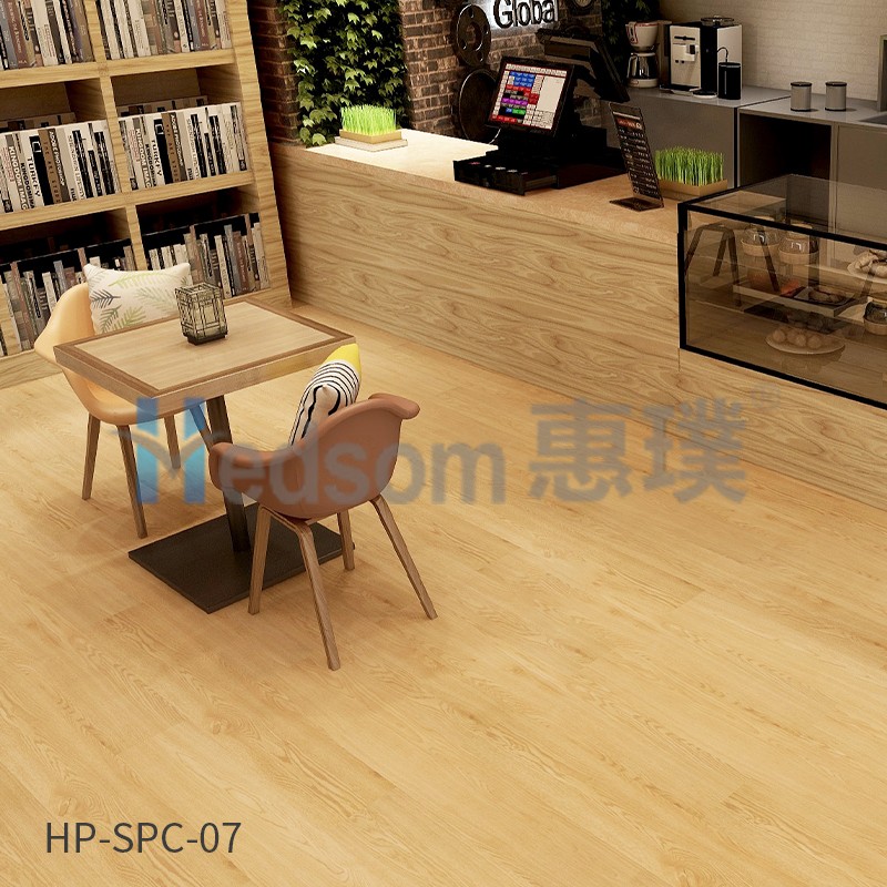 HP-SPC-07 惠璞石塑锁扣地板安装效果
